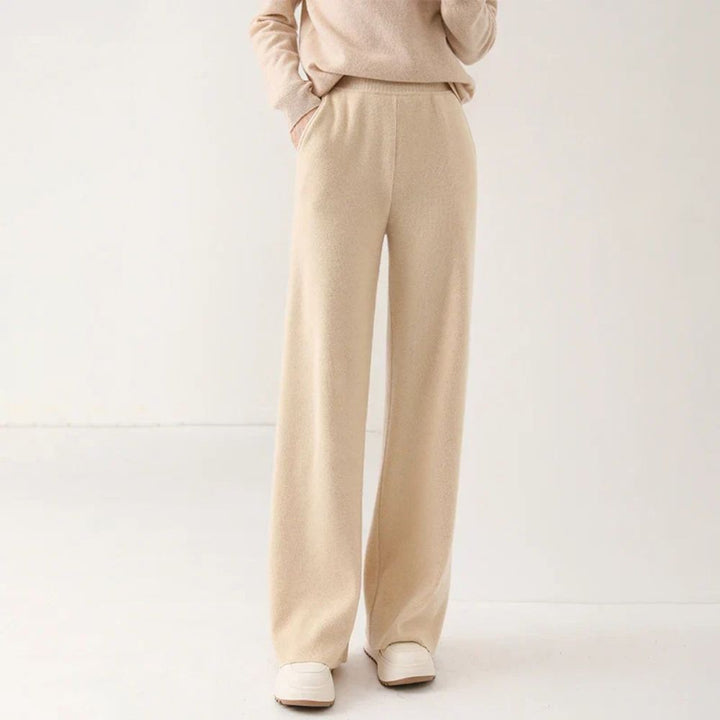 Women’s Merino Wool Trousers | High-Waisted Autumn & Winter Wear