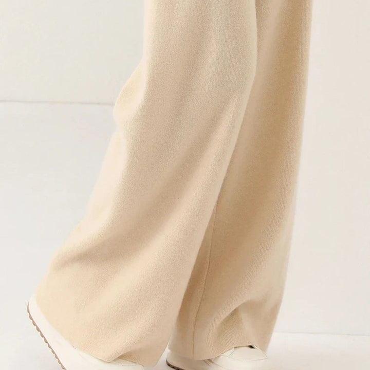 Women’s Merino Wool Trousers | High-Waisted Autumn & Winter Wear
