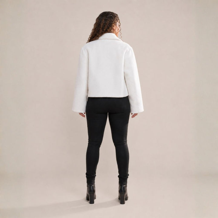 Women’s Jacket Lapel Collar & Gold-Colored Buttons | Autumn Wear