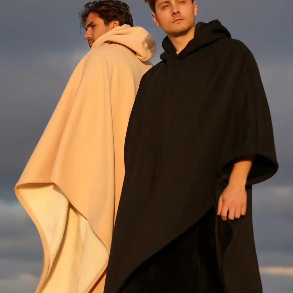 Unisex Oversized Hoodie Blanket | Cosy Autumn & Winter Comfort