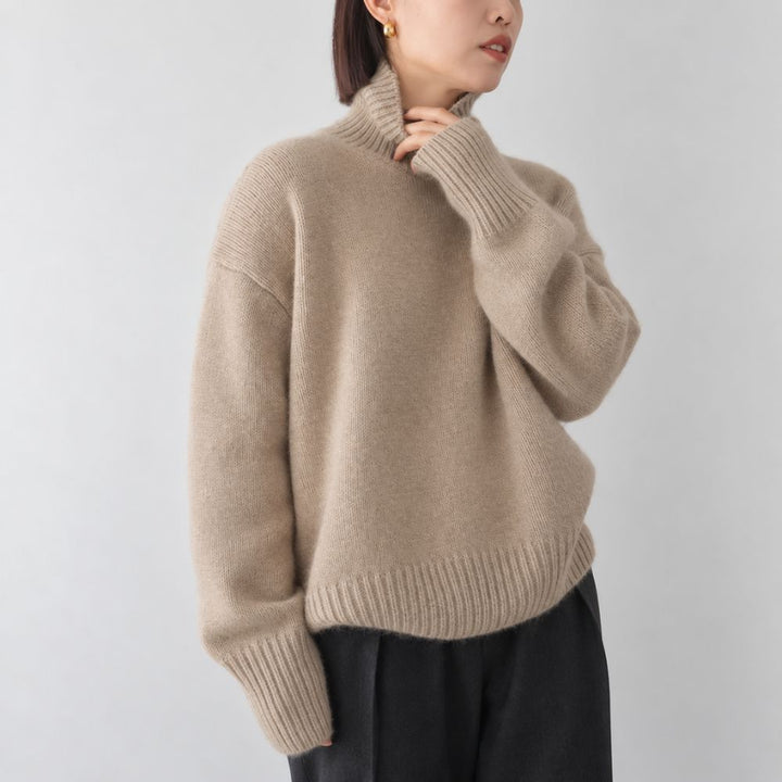 Women’s Oversized Turtleneck Sweater | Soft Autumn & Winter Knitwear