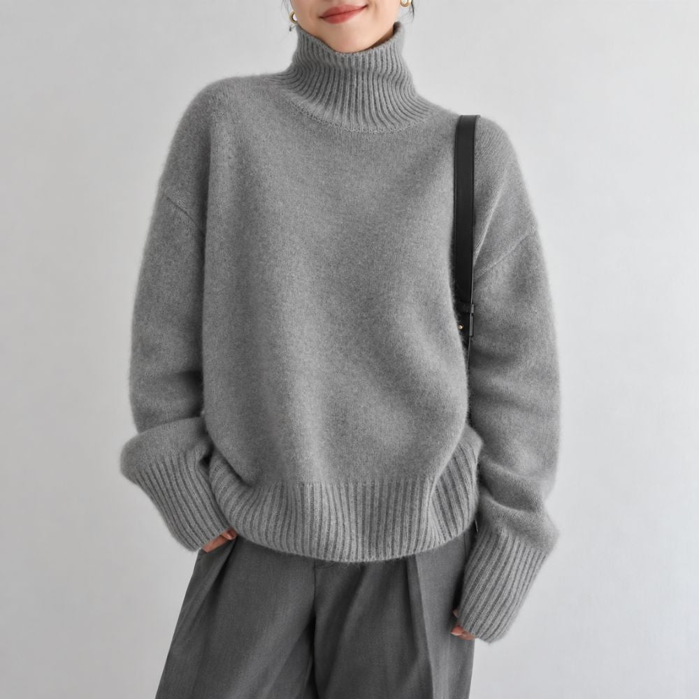 Women’s Oversized Turtleneck Sweater | Soft Autumn & Winter Knitwear