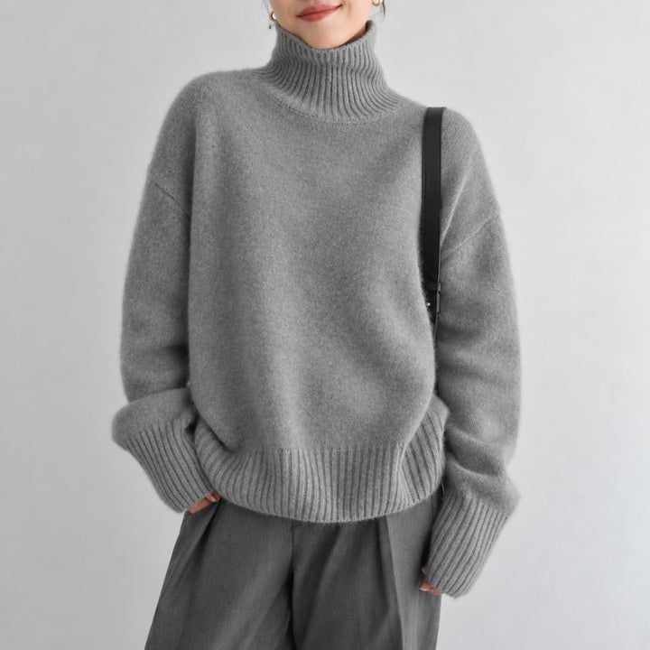Women’s Oversized Turtleneck Sweater | Soft Autumn & Winter Knitwear
