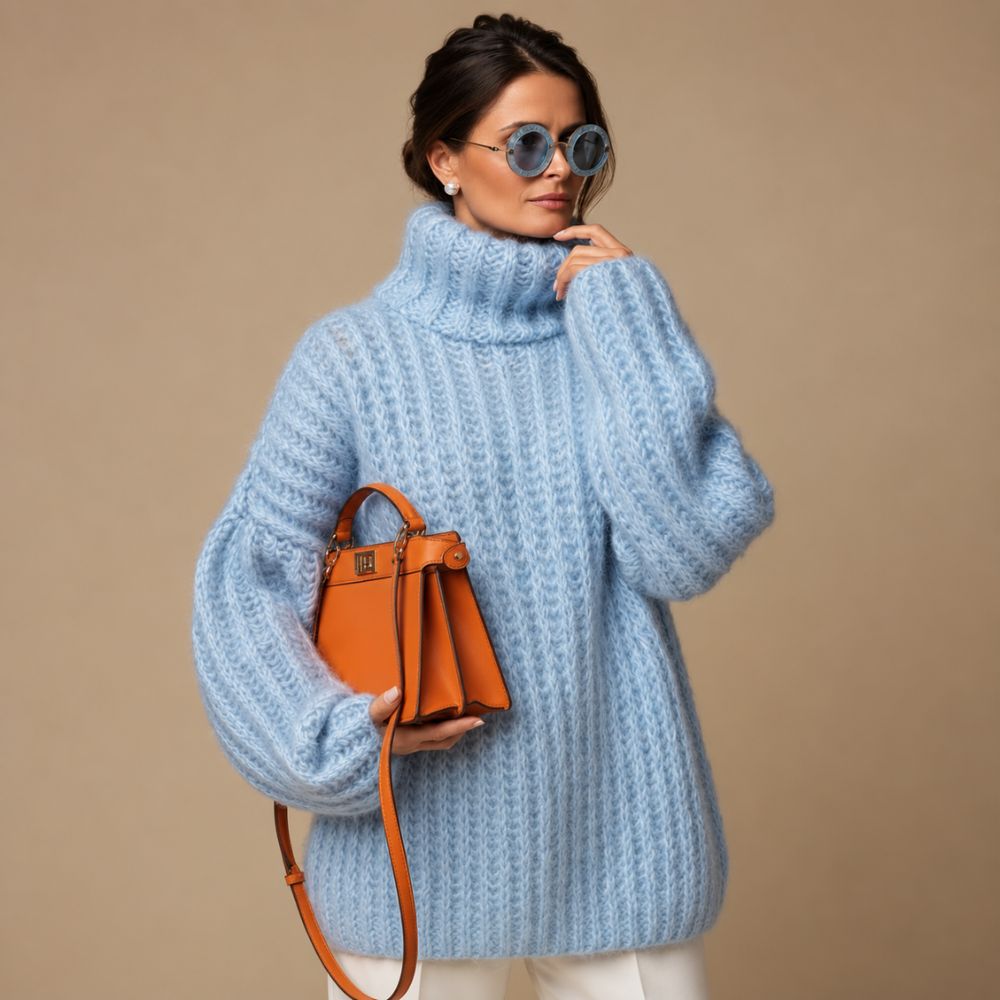 Women’s Oversized Turtleneck Sweater | Cosy Autumn & Winter Knitwear