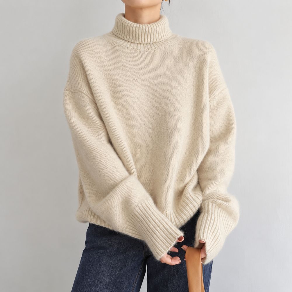 Women’s Oversized Turtleneck Sweater | Soft Autumn & Winter Knitwear