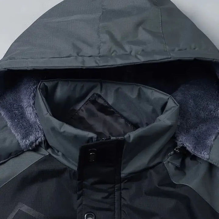 Men’s Padded Outdoor Winter Jacket | Windproof & Waterproof Protection
