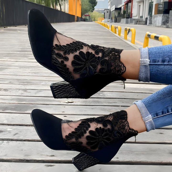 Women’s Breathable Heels | Stylish & Comfortable Everyday Wear