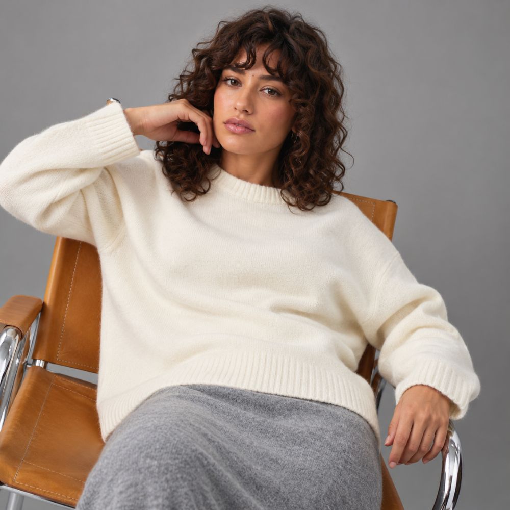 Women’s Oversized Knitted Sweater | Soft Autumn & Winter Wear