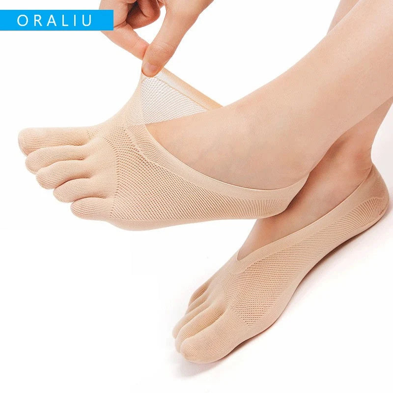 Close-up view of men's toe socks showing individual toe separation and low-cut ankle design