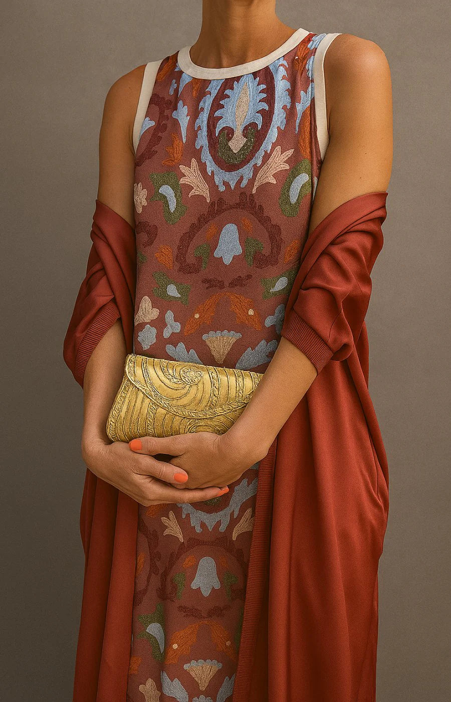 Sleeveless maxi dress with round neckline and multicoloured floral embroidery paired with lightweight coordinating coat