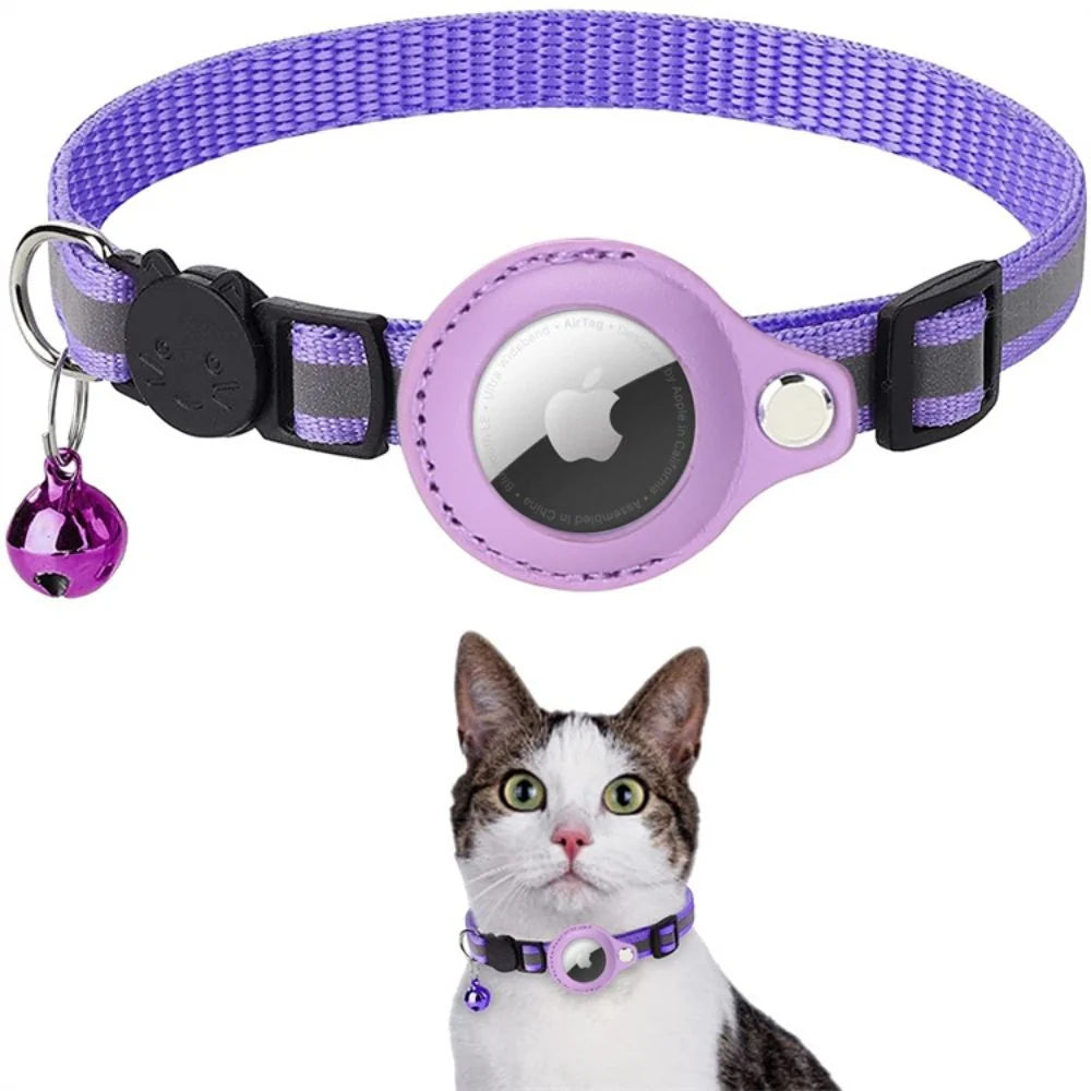 Cat GPS Tracker Collar with Reflective Design showing quick-release safety feature and bell
