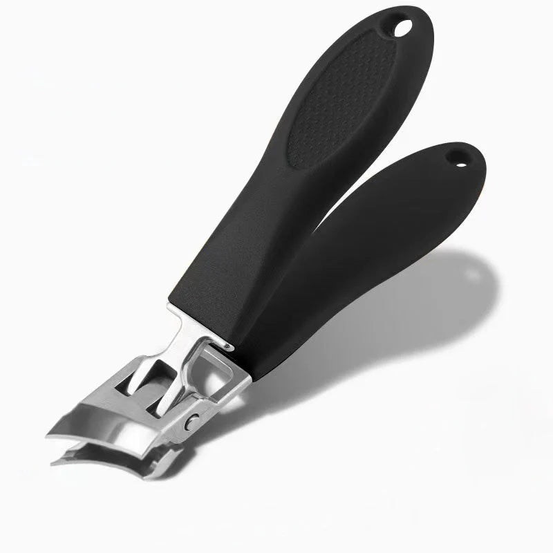 Men's heavy-duty nail clipper showing extra wide opening and curved cutting blades