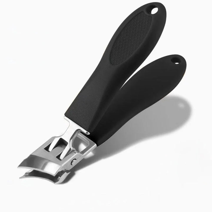 Men's heavy-duty nail clipper showing extra wide opening and curved cutting blades