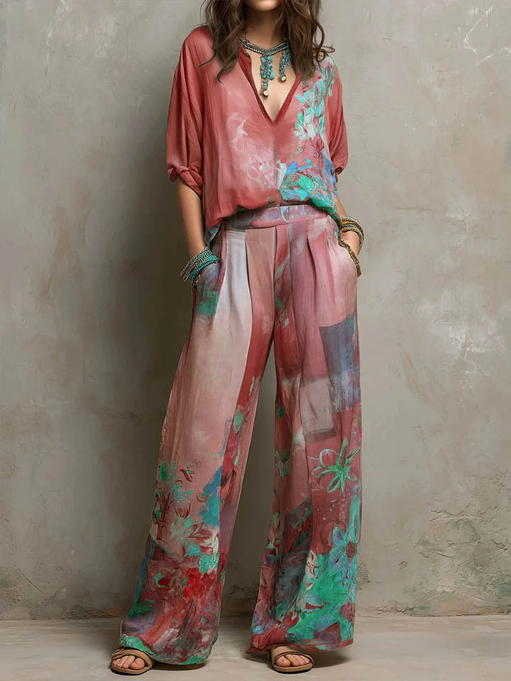 Flowing wide-leg trousers and V-neck top in turquoise floral print for warm-weather wear