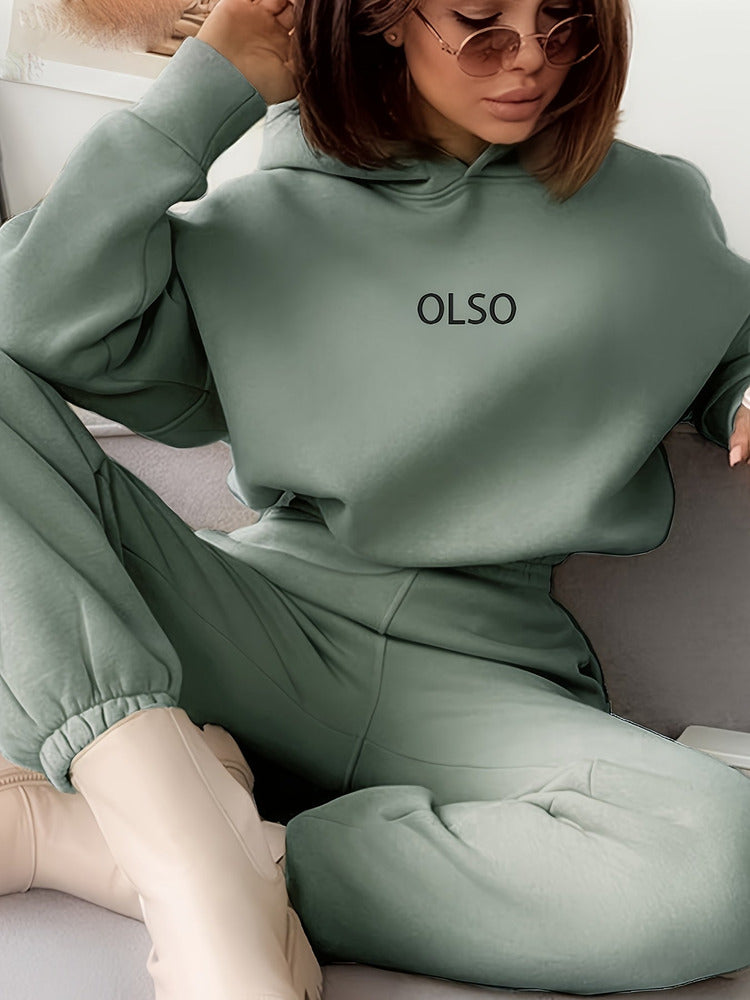 Women's hooded sweatshirt and jogger set in sage green