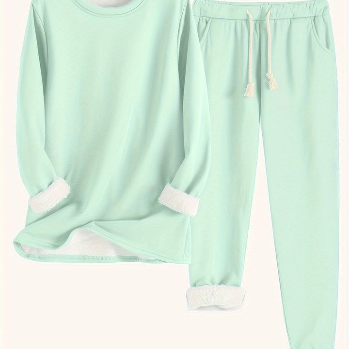 Women's plush-lined sweatshirt and jogger set in mint green