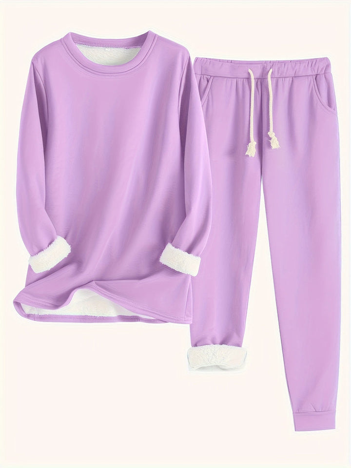 Women's plush-lined sweatshirt and jogger set