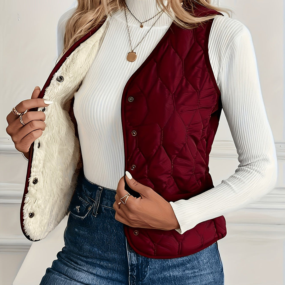 Women's quilted plush-lined gilet in burgundy