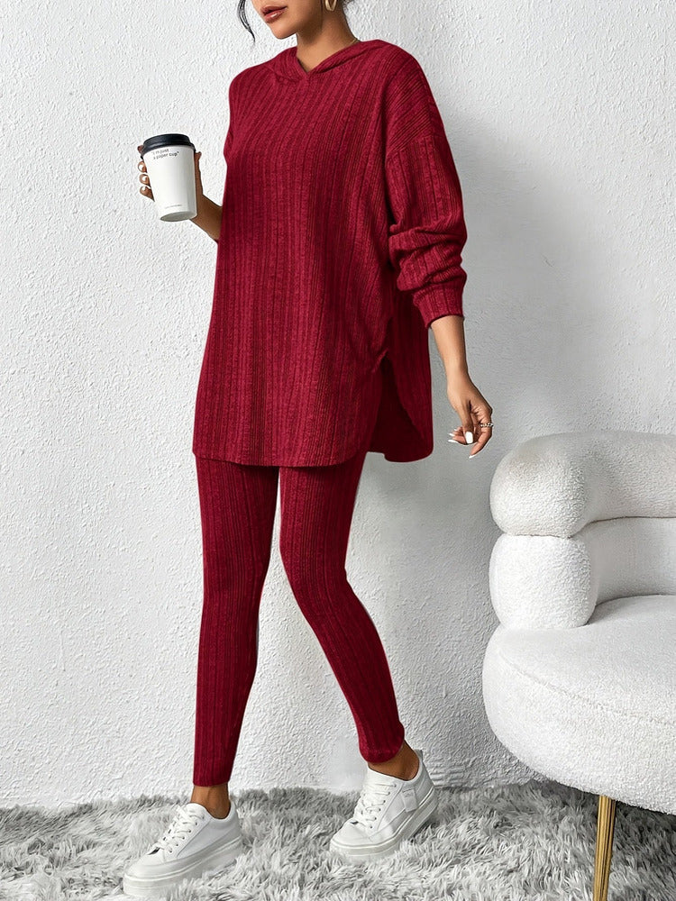 Women's ribbed hooded top and leggings set in burgundy