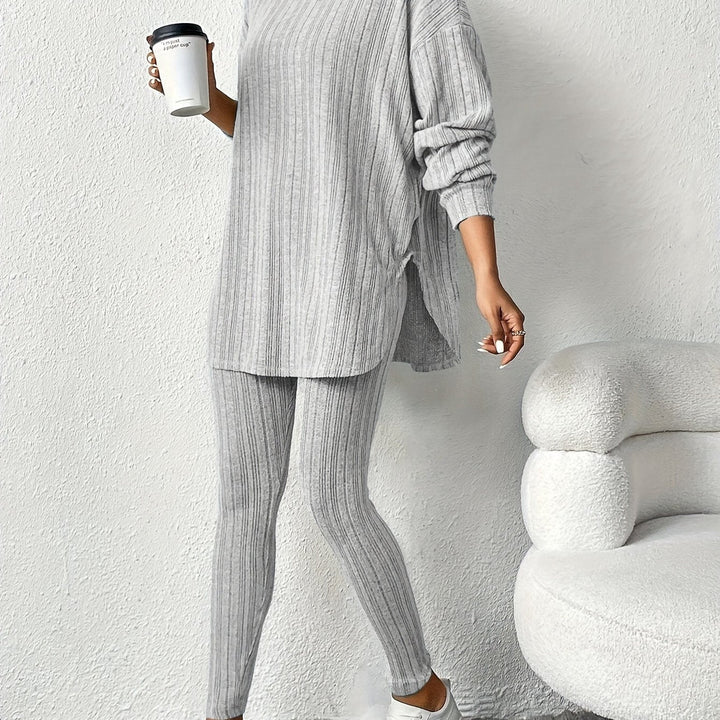Women's ribbed hooded top and leggings set