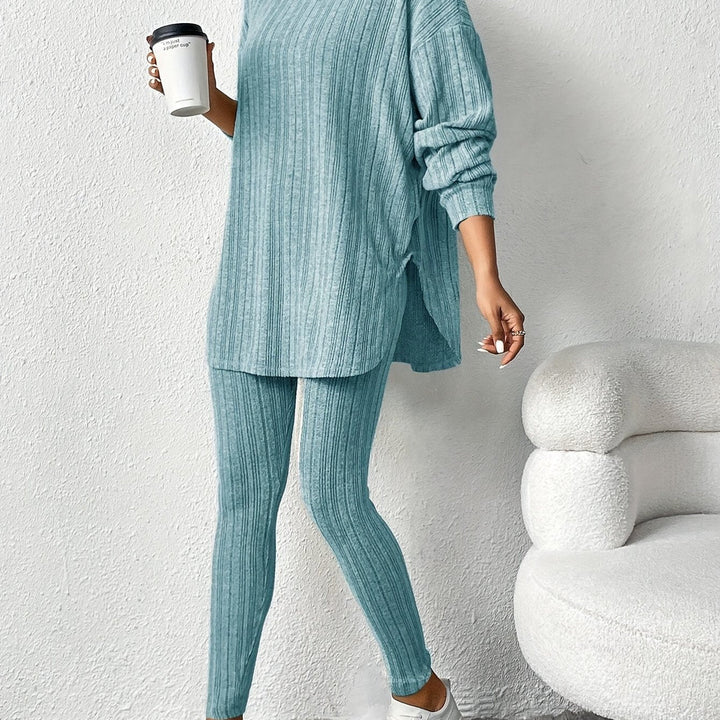 Women's ribbed hooded top and leggings set