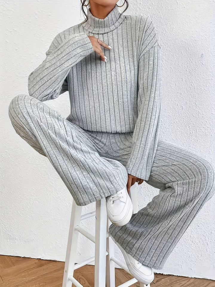 Women's roll neck jumper and wide-leg trouser set in grey