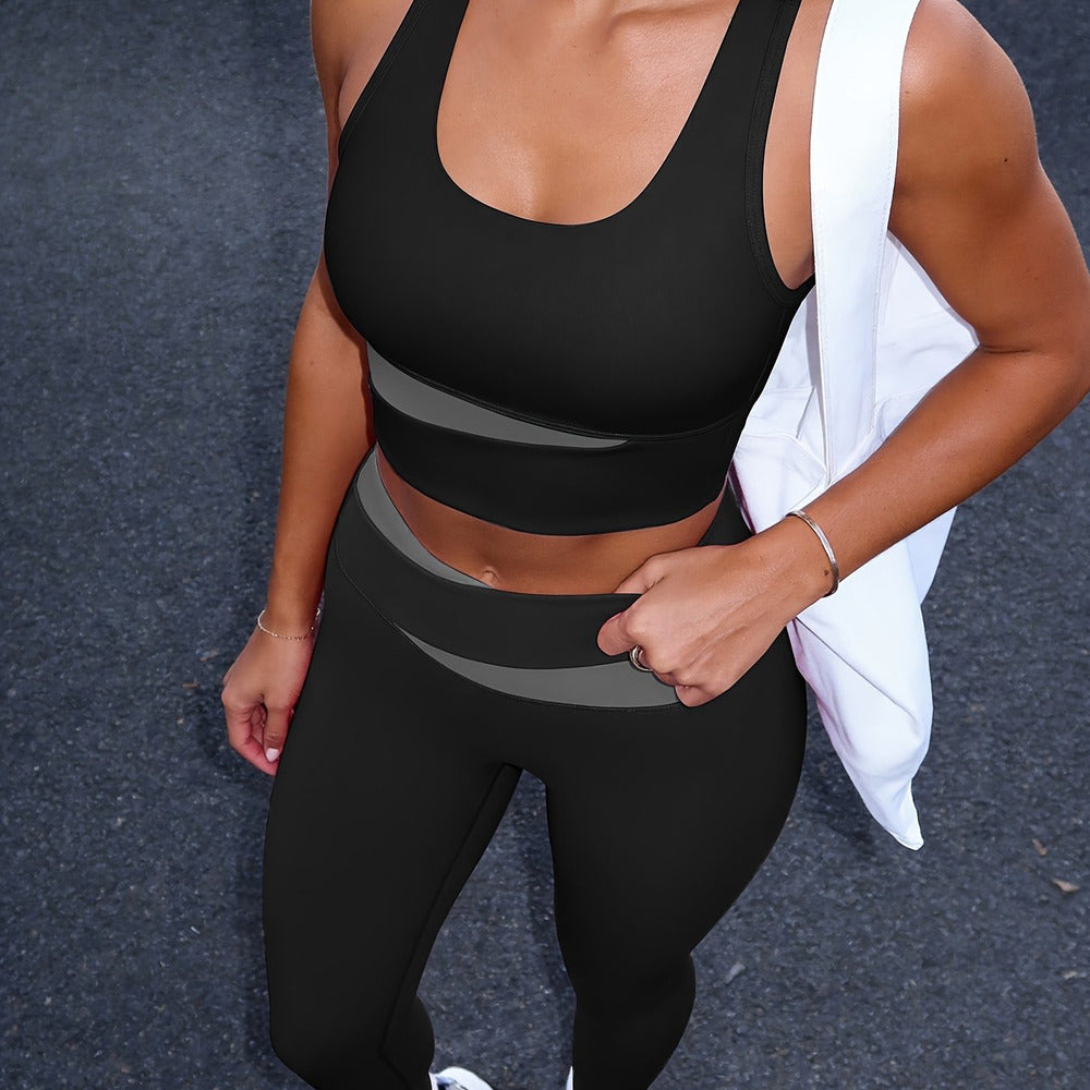 Women's two-piece activewear set in black